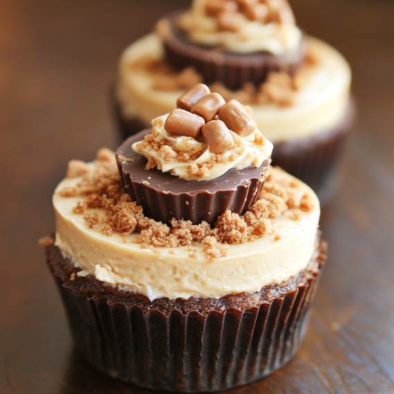 Mini Peanut Butter Cup Cheesecakes Recipe in 30 Minutes